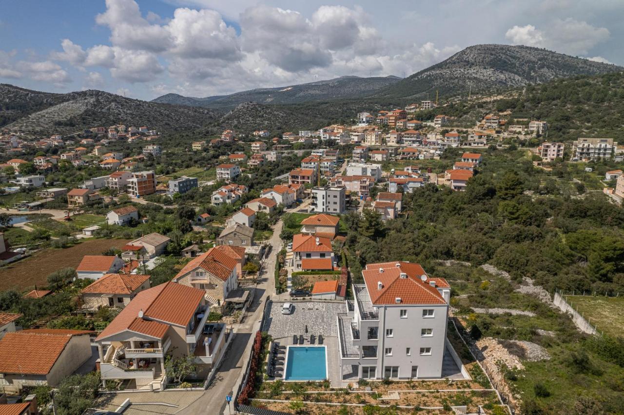 סגט ווראנייצה Villa Barbara & Zoran With Heated Swimming Pool מראה חיצוני תמונה