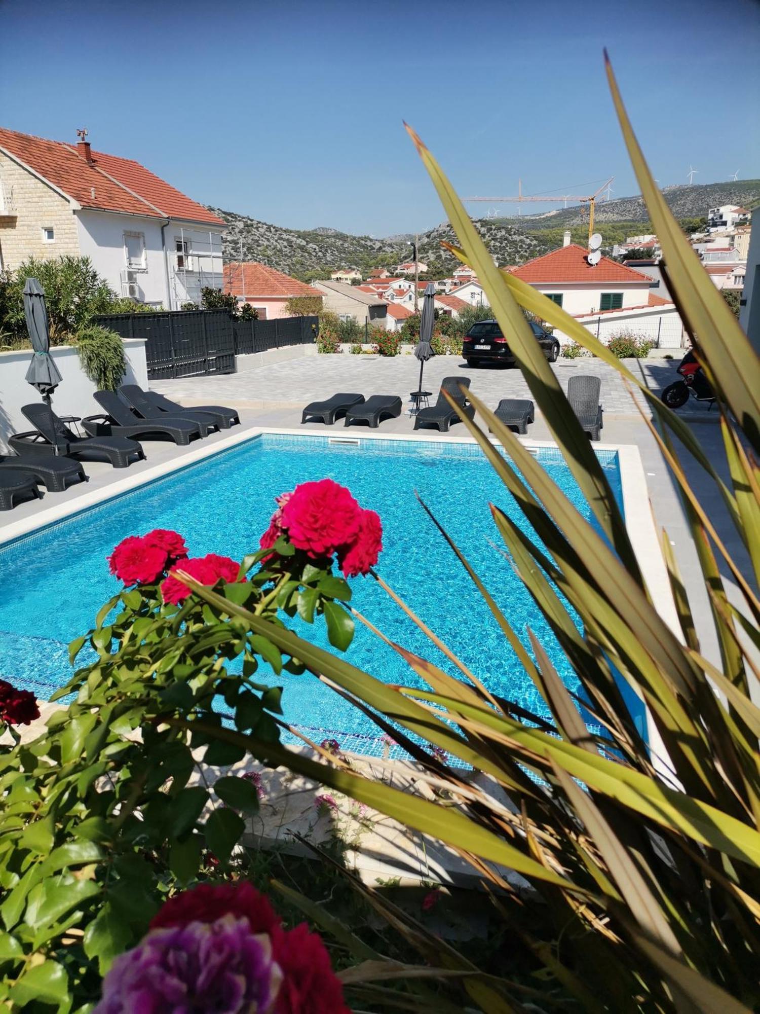 סגט ווראנייצה Villa Barbara & Zoran With Heated Swimming Pool מראה חיצוני תמונה
