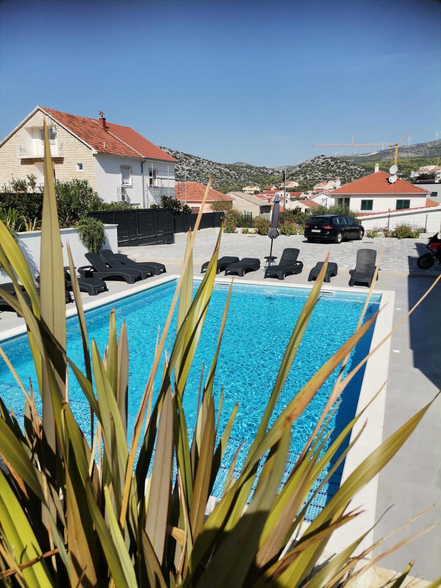 סגט ווראנייצה Villa Barbara & Zoran With Heated Swimming Pool מראה חיצוני תמונה