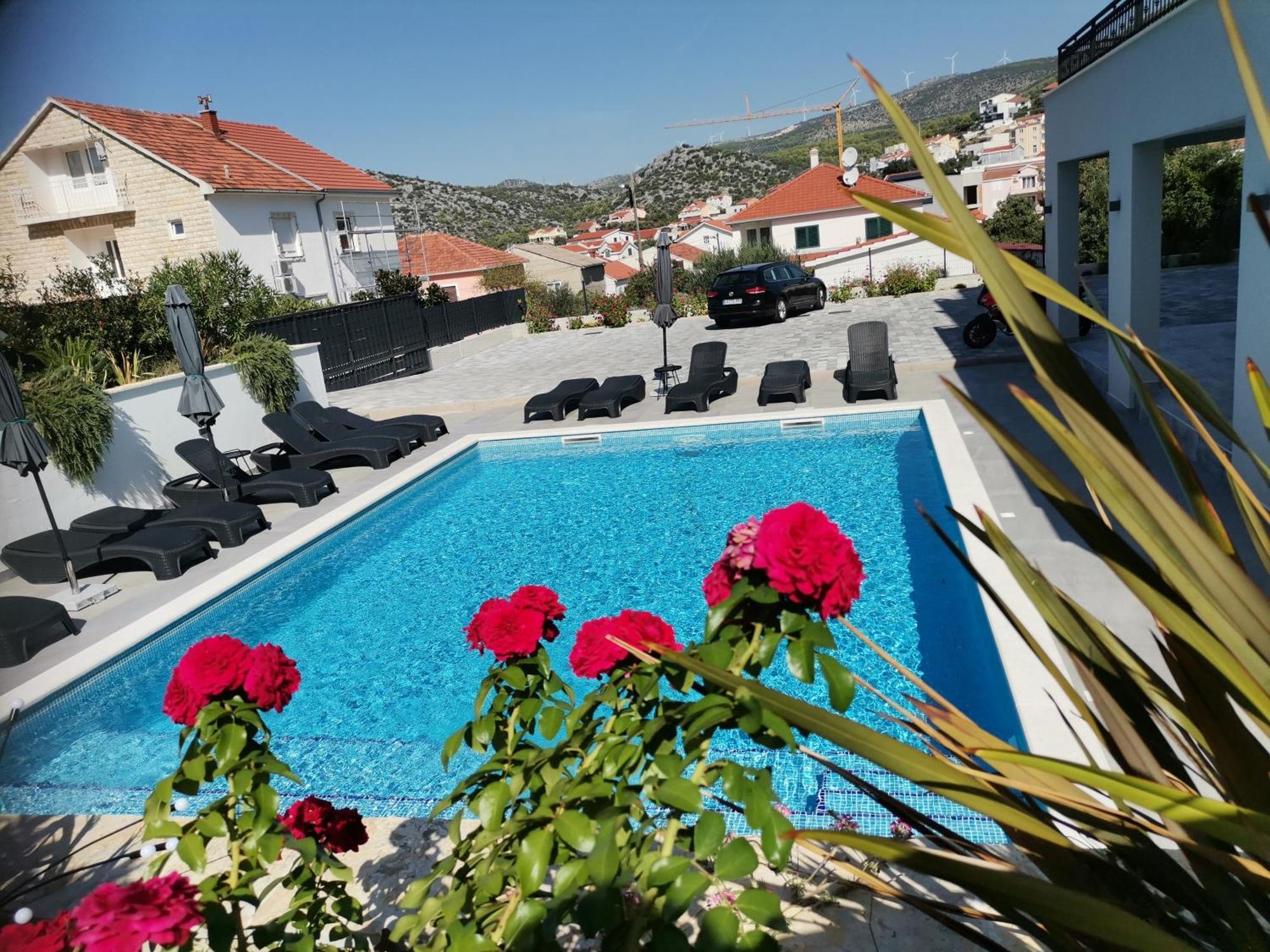 סגט ווראנייצה Villa Barbara & Zoran With Heated Swimming Pool מראה חיצוני תמונה